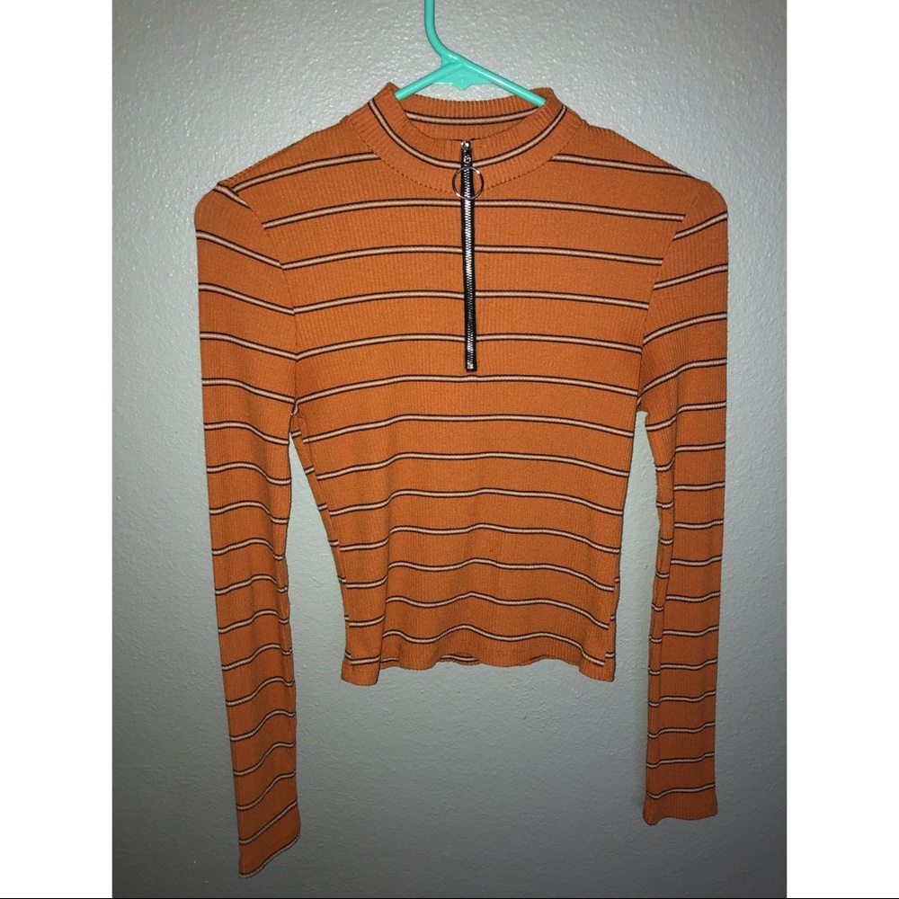 Striped long sleeve with zipper